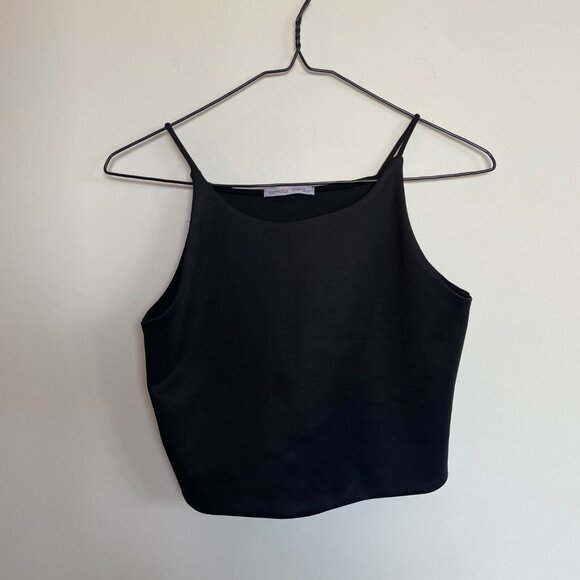 Zara cut in high neck crop tank - Picture 2 of 4